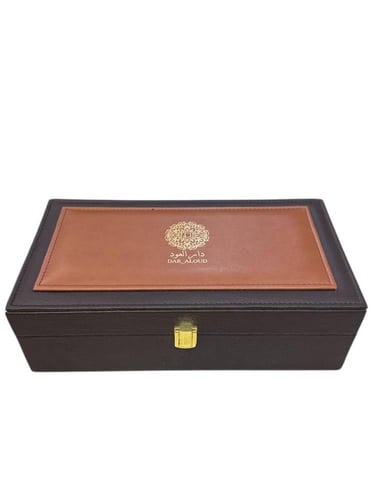 علبة هدايا جلد فاخرة