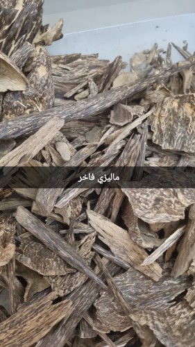عود ماليزي فاخر