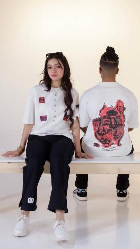 Extra t-shirt