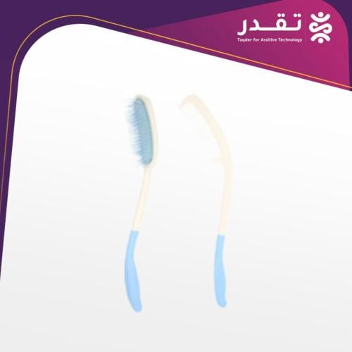 مشط وفرشاة شعر بمقبض طويل