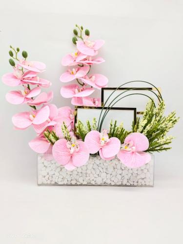 تنسيق الأوركيد الوردي