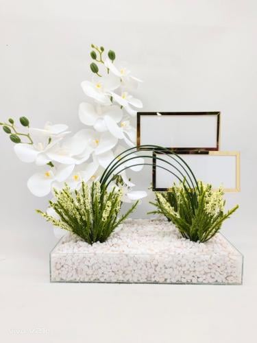 صندوق الأكريليك الأبيض