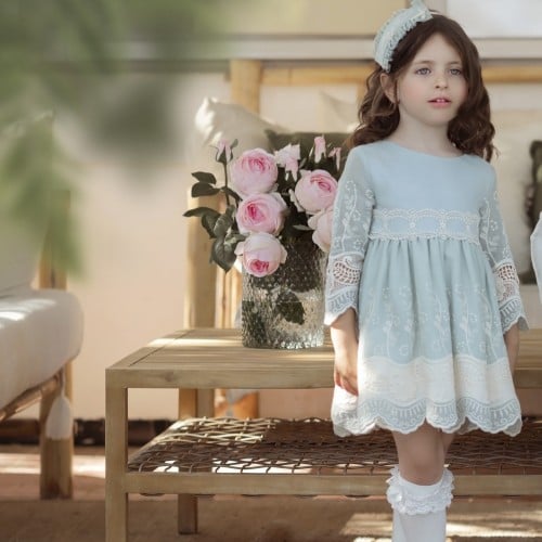 فستان تيفاني مطرز