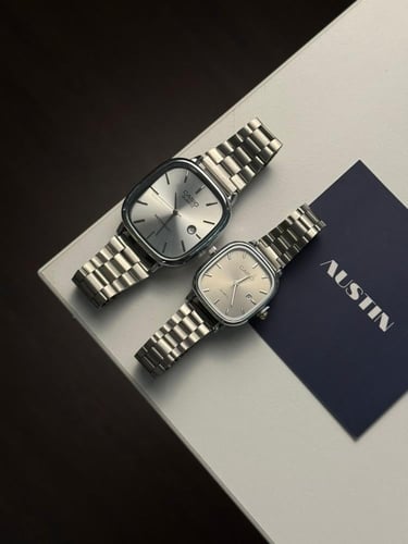 ساعة نسائي ورجالي كاسيو فضي - ميناء ابيض