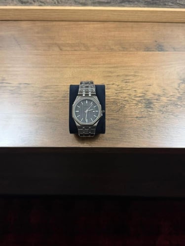 ساعه رجاليه فضي