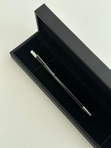 قلم رجالي - اسود فضي
