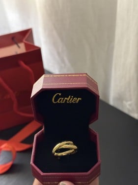 خاتم ذهبي بدون ملحقات