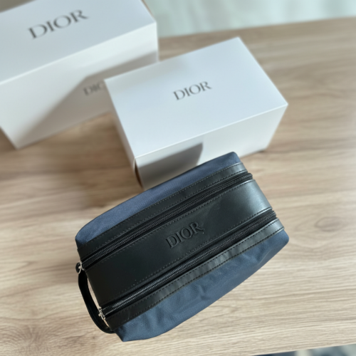 شنطه ديور هدايا VIP customer