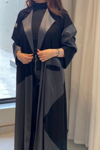 عبايه انيقه نص كلوش بتفته رمادي (يتوفر اسود عند ال...