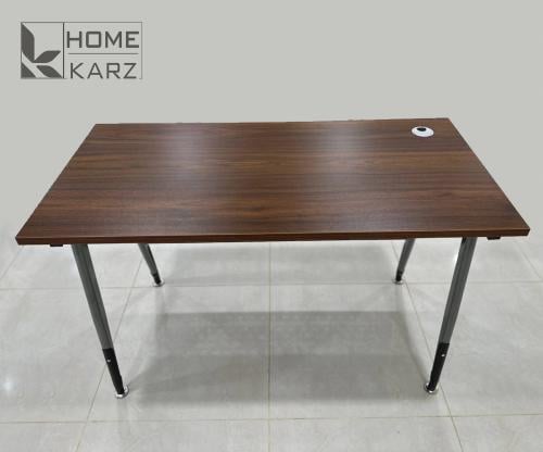 High-quality and durable wooden office table