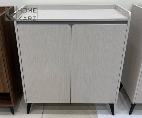 Small storage cabinet with 2 doors