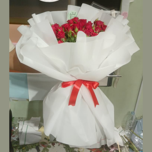 باقة ورد بيضاء 55