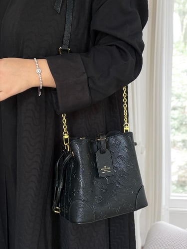 حقيبة لويس فيتون توت باق دلو ..