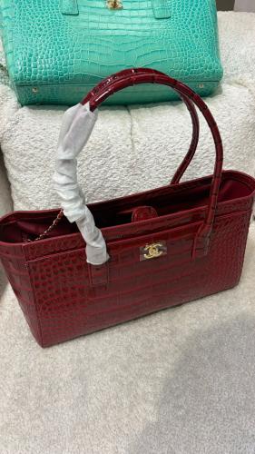 حقيبة شانيل calfskin ماستر ..
