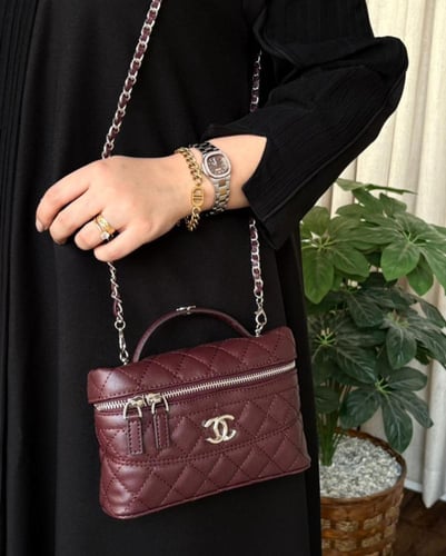 حقيبة شانيل ميني كلاسيك مطفي ..