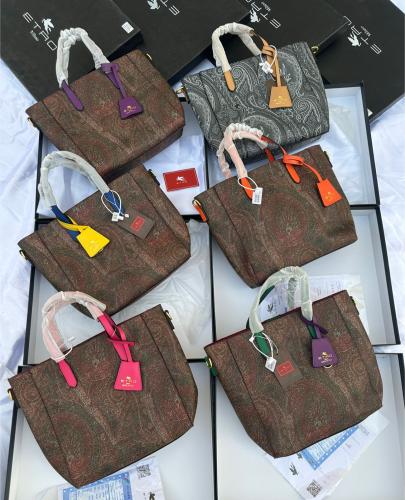 حقيبة ايترو ميلانو ..