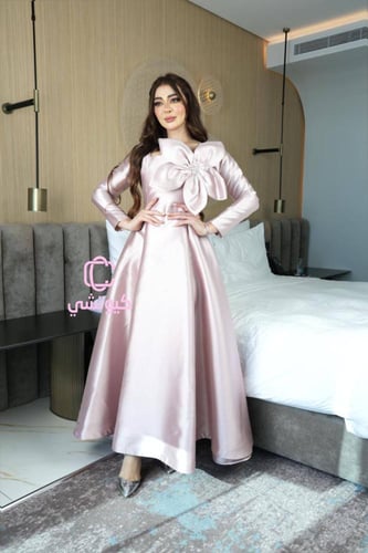 فستان لحمي فاتح ميكادو راااقي