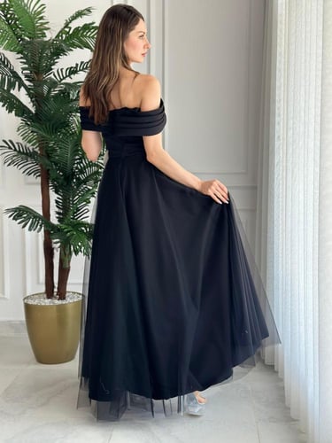 فستان سهره أسود باربي راقي