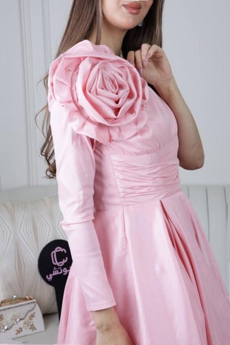 فستان سهرة بينك شانتون فاخر من كيوتشي | أناقة وفخا...