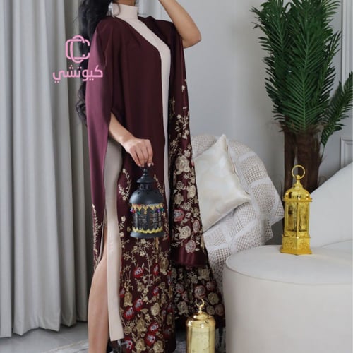 جلابية عودي مطرزة قطعتين فخمة
