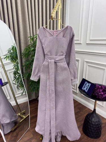 جلابية لينين موف أنيقة بحزام طويل | ماركة كيوتشي C...