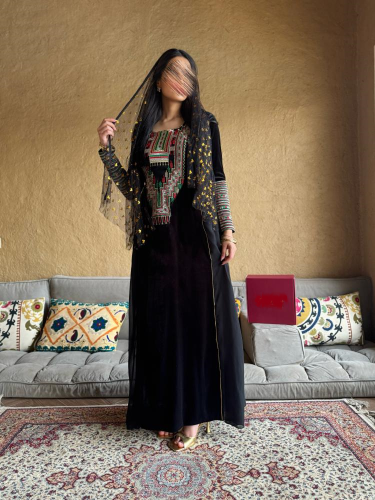فستان سهرة تطريز شرقي فاخر