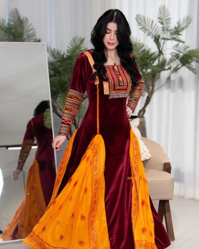 جلابية يوم التأسيس ألوان زاهية من كيوتشي CUTECCI