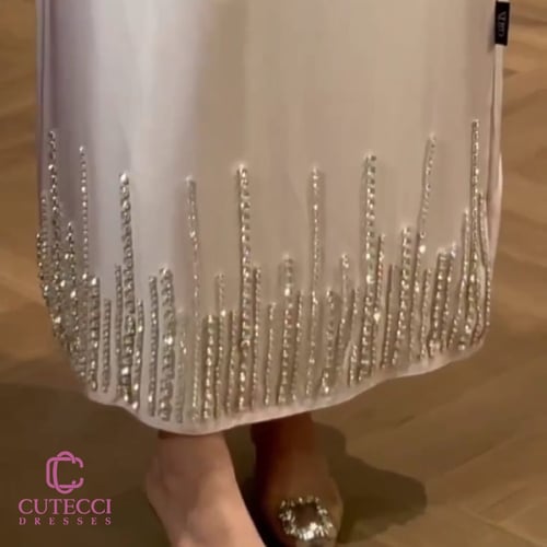 فستان لحمي مطرز بلؤلؤ وكريستال فاخر | فساتين سهرة...