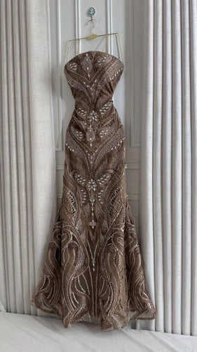 فستان سهرة شامبين مطرز ملكي فاخر
