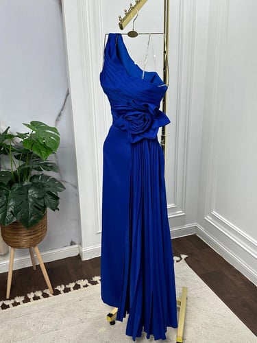 فستان سهره نيلي بتصميم وردة فخم