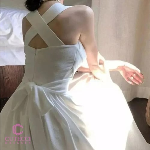 فستان سهرة سكري علاقي ناعم