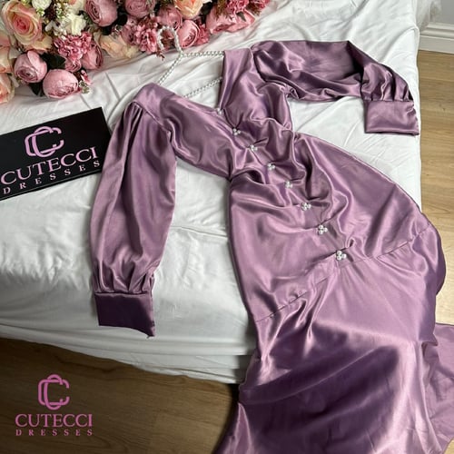 فستان سهرة موف ساتان أنيق مطرز لولو