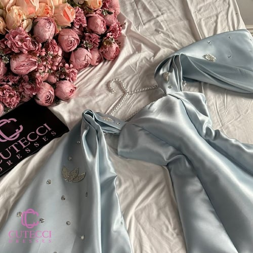 فستان سهرة سماوي كريستال فاخر