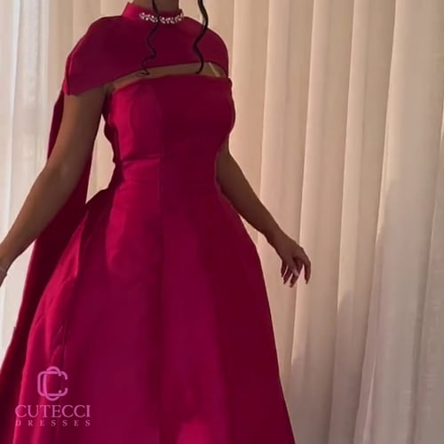 فستان سهرة فوشي ميكادو ملكي