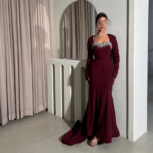 فستان سهره باربي بأكمام وتطريز فاخر