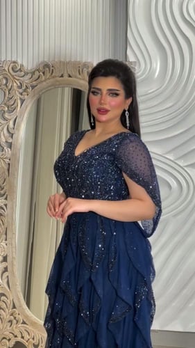 فستان سهرة كحلي بخرز راااقي من CUTECCI – فخامة وأن...