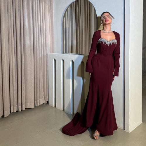 فستان سهره باربي بأكمام وتطريز فاخر