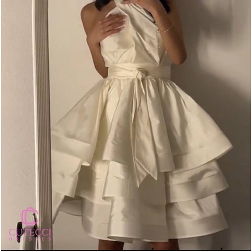 فستان سهرة شانتون بيج منفوش بطبقات ناعمة