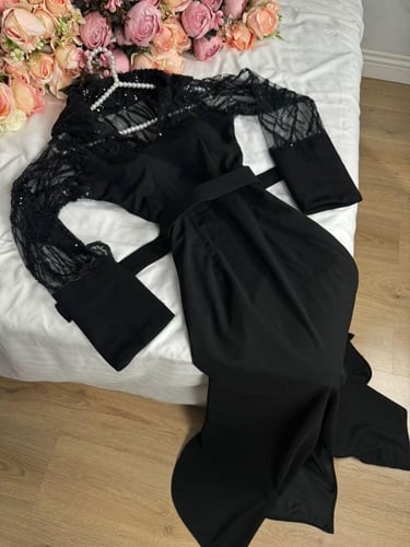 فستان سهرة اسود كريب مميز