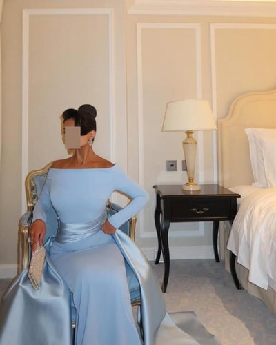 فستان سهرة سماوي تب بتفاصيل ناعمة | Cutecci