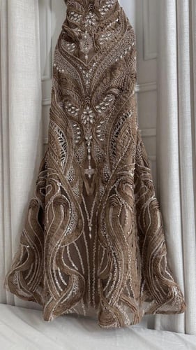 فستان سهرة شامبين مطرز ملكي فاخر