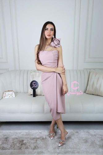 فستان سهرة لحمي فاتح مزين ورد للبنات من كيوتشي CUT...