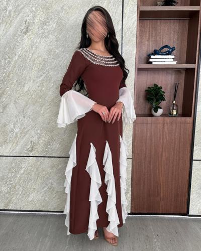 فستان سهرة كريب بني كسرات بيضاء