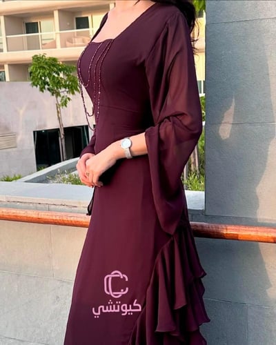 فستان موف غامق شيفون بتفاصيل ناعمة