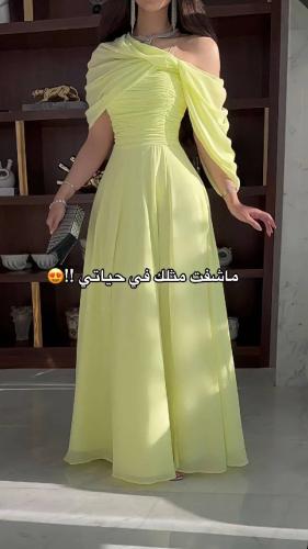 فستان سهرة ليموني انسيابي أنيق