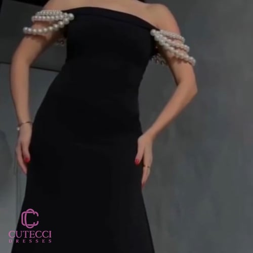 فستان سهرة اسود كريب استرتش تطريز لولو