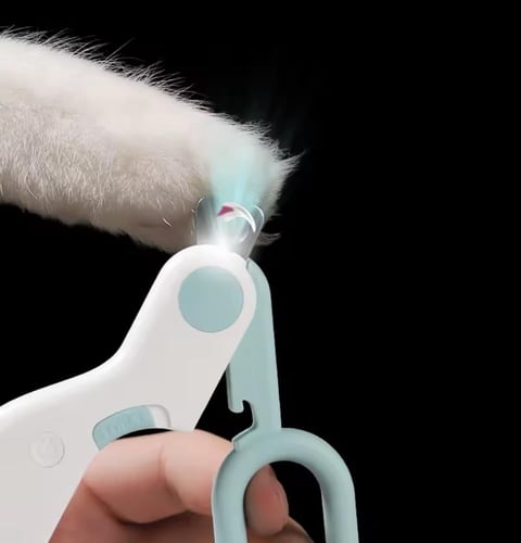 مقص أظافر مع ضوء ليد للحيوانات الأليفة