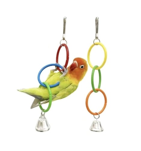 لعبة للطيور حلقات معلقة ملونة للتسوق والعض واللعب