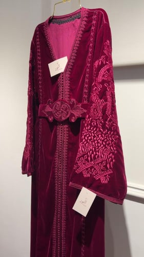 قفطان مخمل تطريز