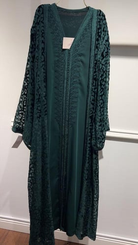 قفطان قطعتين